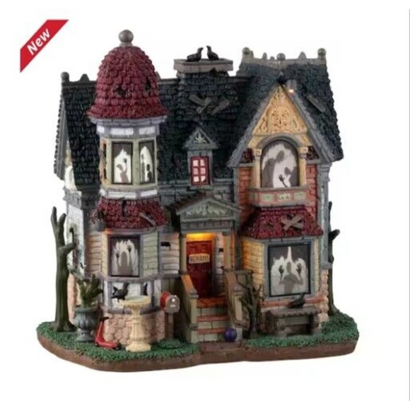 Lemax Spooky Town. The House of Shadows New, In Hand